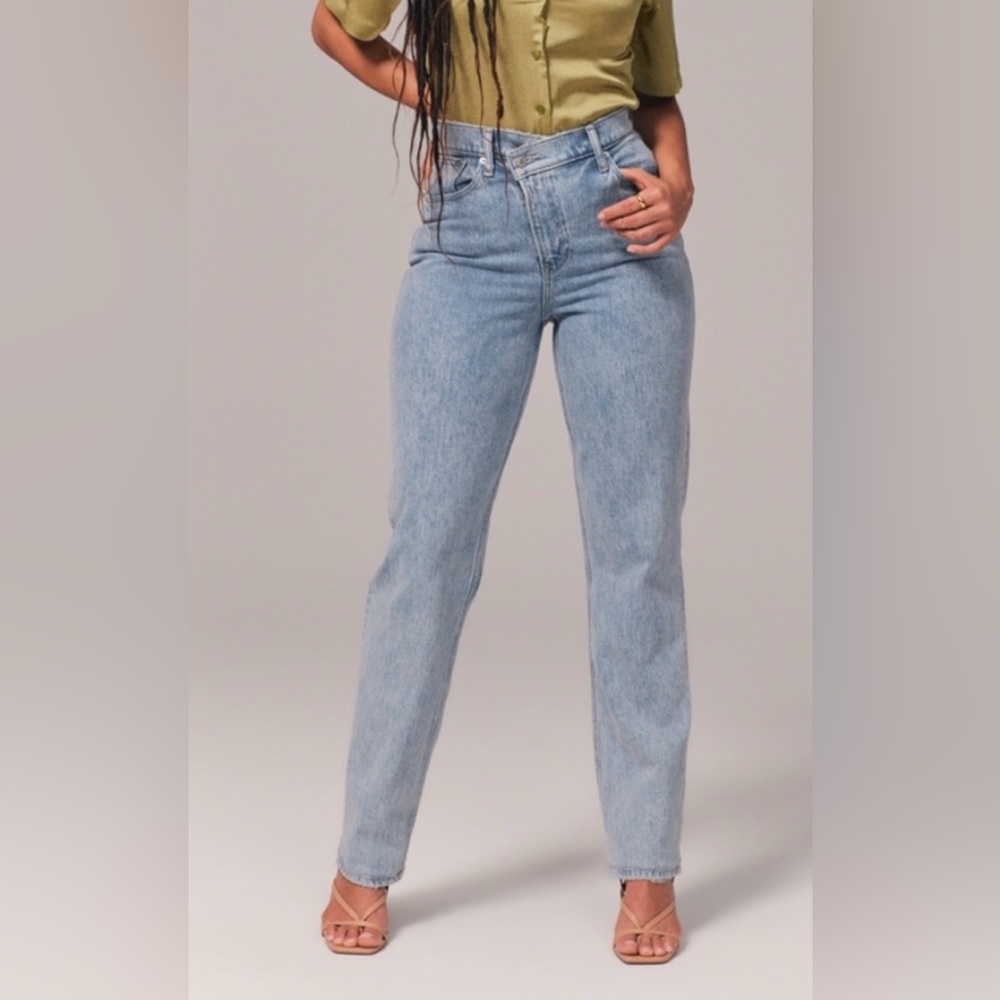Abercrombie & Fitch The Dad High Rise Curve Love Jeans